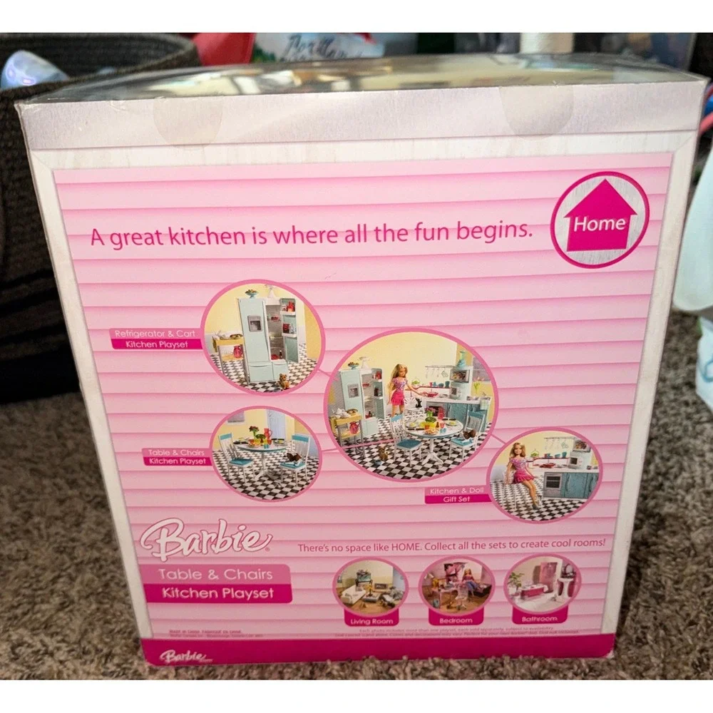 Mattel-Barbie Home Collection Table & Chairs Kitchen Set (NWT) Vintage